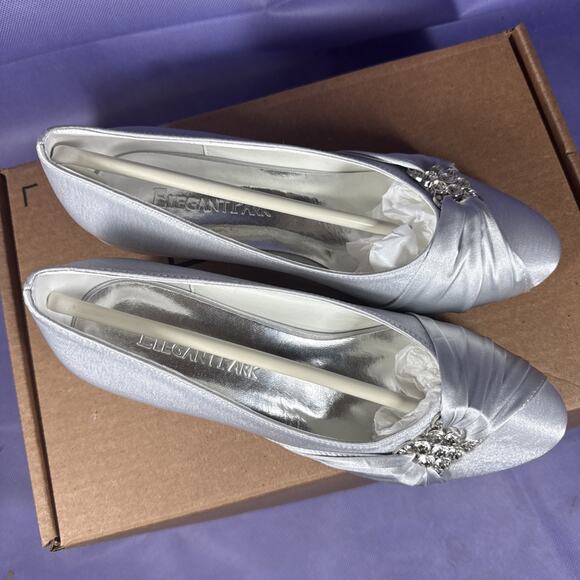 Women’s Bridal Shoes Elegant Park New Size 6.5 Silver Heels - Picture 2 of 6